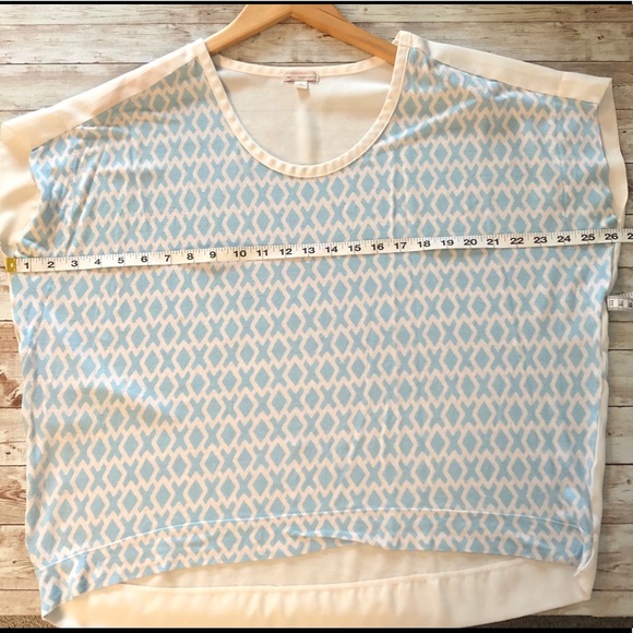 GAP hi/lo shirt - Picture 9 of 9